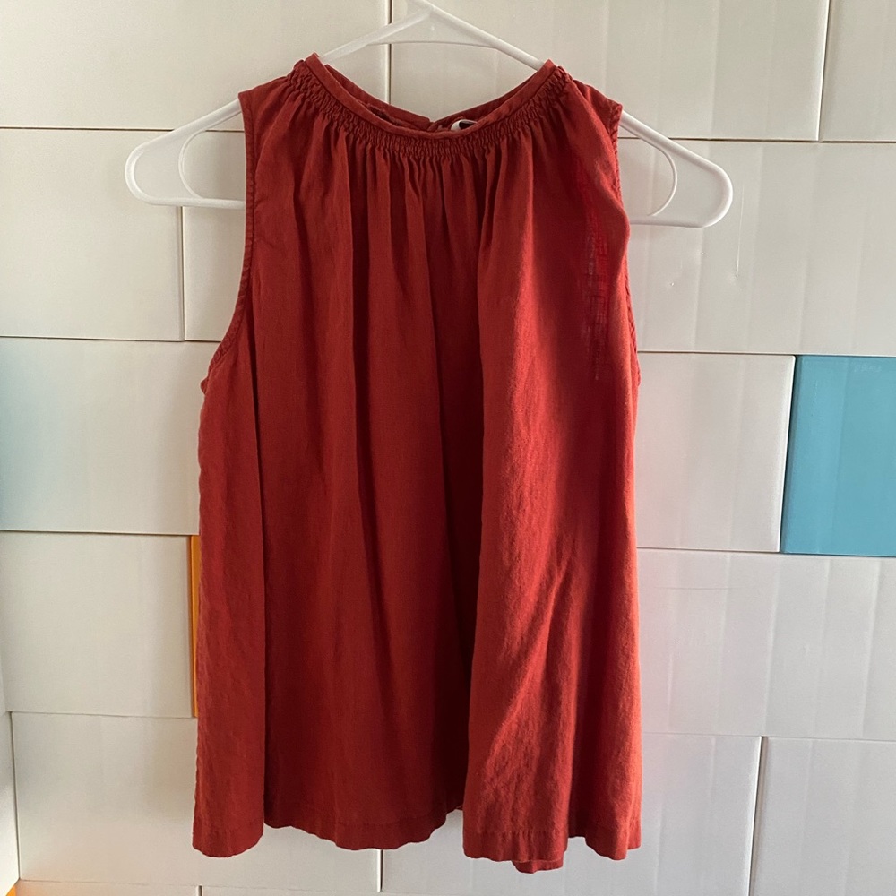 Uniqlo tank